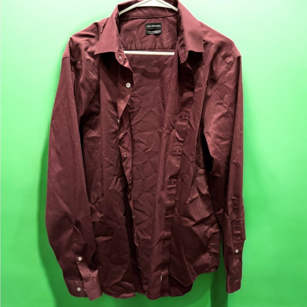 Van Heusen Men's slim fit Maroon Shirt button up XL